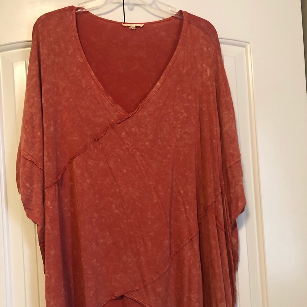Oversized mineral wash top